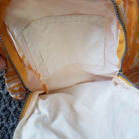 Kipling Backpack 💛 🎒 - Picture 4 of 16